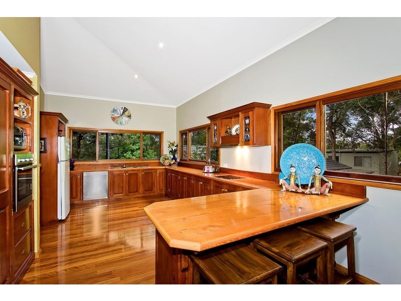 83 Cape Three Pts Rd, Avoca Beach NSW 2251