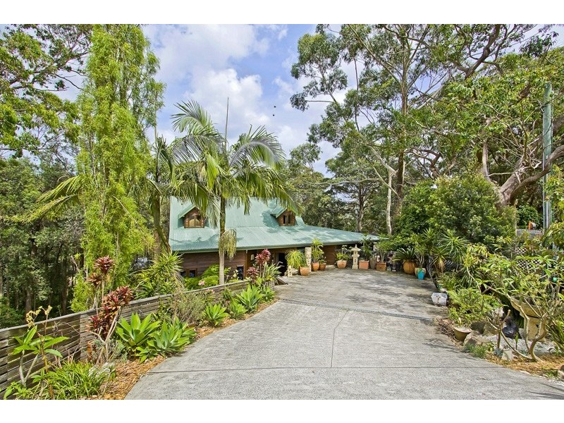 83 Cape Three Pts Rd, Avoca Beach NSW 2251