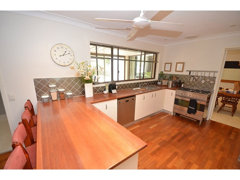 192 Wells Street, Springfield NSW 2250