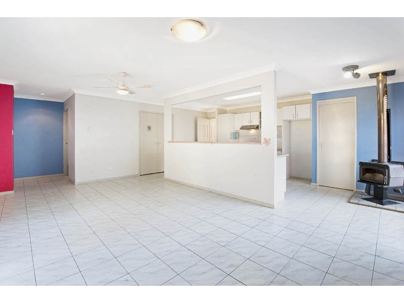 1/215 The Round Dr, Avoca Beach NSW 2251