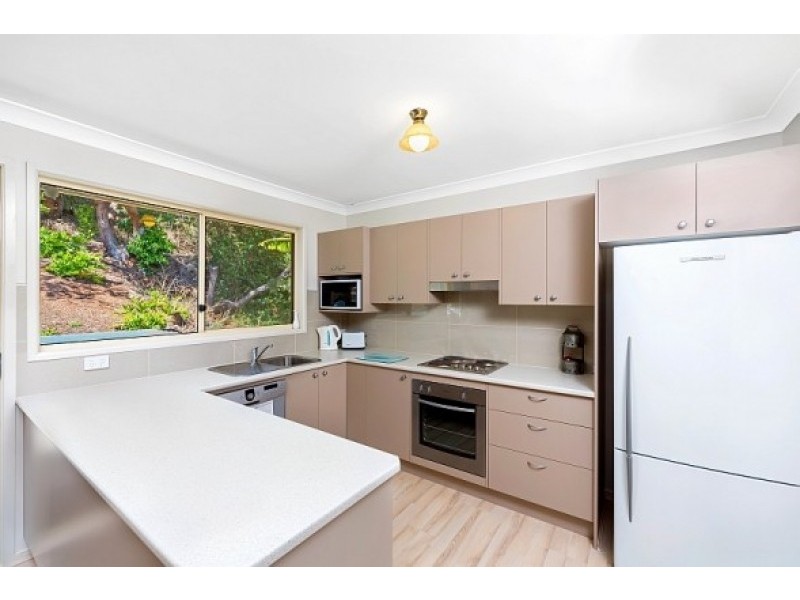 33 Oceano Street, Copacabana NSW 2251