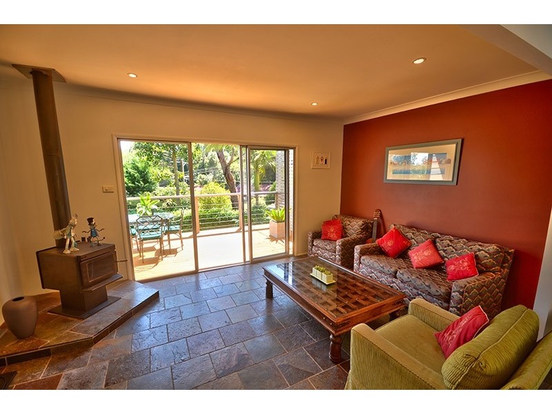 7 Koorabel Ave, Copacabana NSW 2251