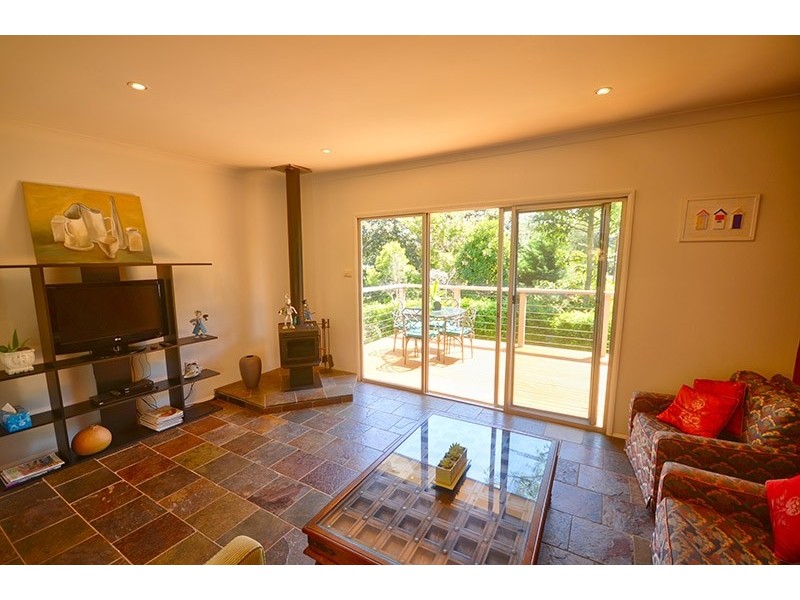 7 Koorabel Ave, Copacabana NSW 2251