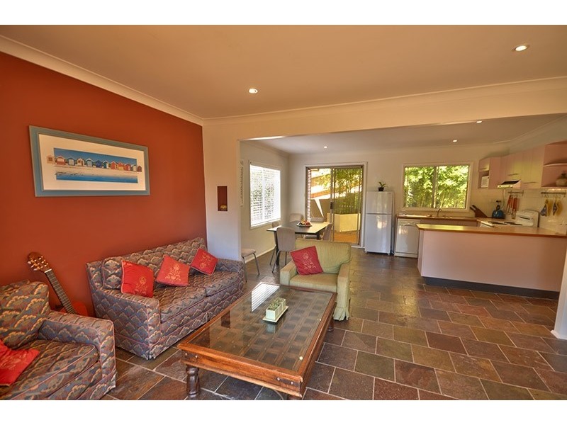 7 Koorabel Ave, Copacabana NSW 2251