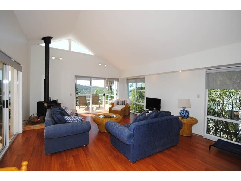 32 Helen Drive, Copacabana NSW 2251