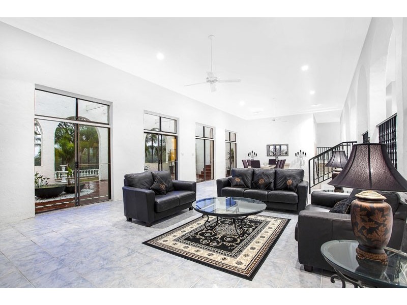 21 Townsend Ave, Avoca Beach NSW 2251