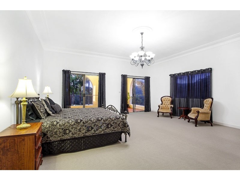 21 Townsend Ave, Avoca Beach NSW 2251