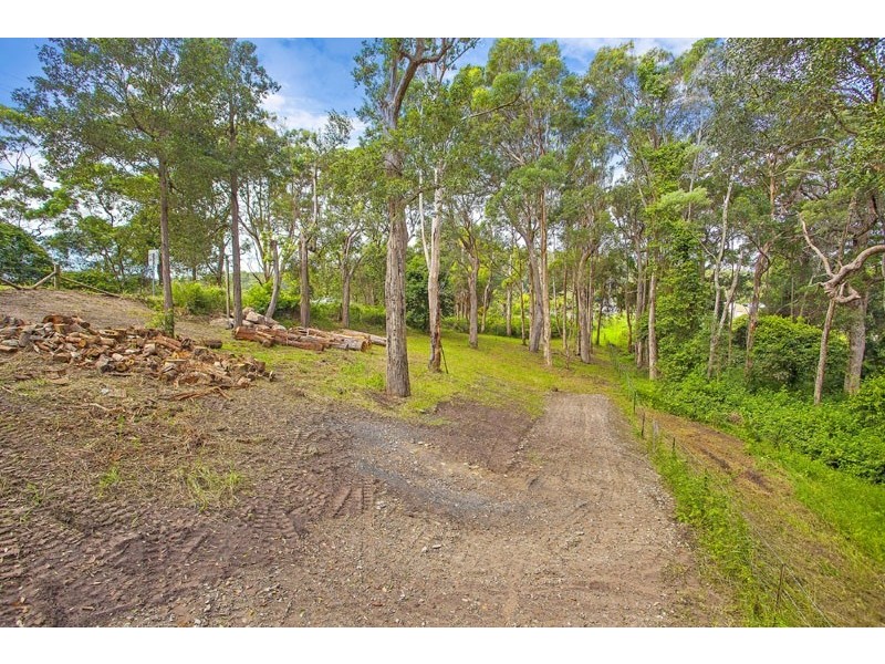 360 Cullens Rd, Copacabana NSW 2251