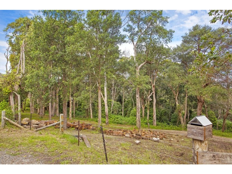 360 Cullens Rd, Copacabana NSW 2251