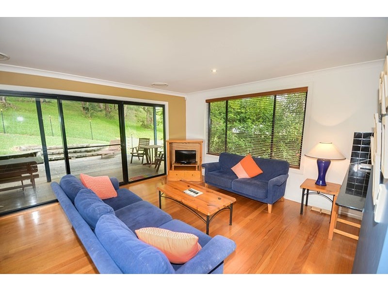 42  Surf Rider Avenue, North Avoca NSW 2260