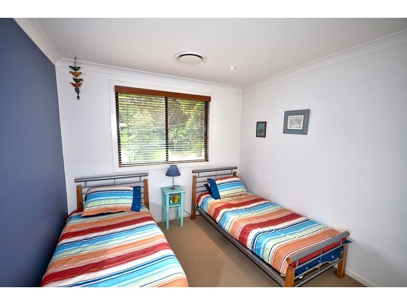 42  Surf Rider Avenue, North Avoca NSW 2260