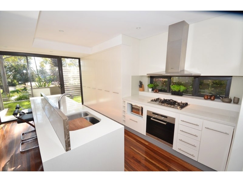 4/51  Avoca Drive, Avoca Beach NSW 2251