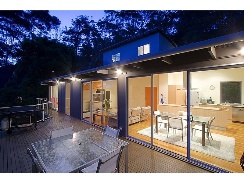 61 Surfrider Avenue, North Avoca NSW 2260