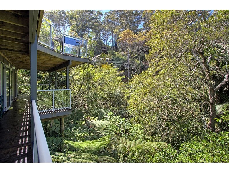 61 Surfrider Avenue, North Avoca NSW 2260