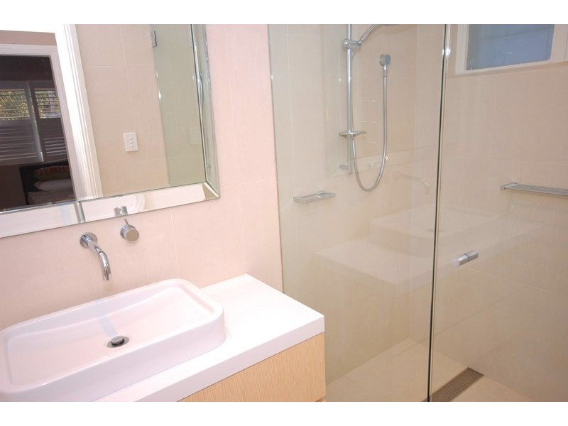 4/161 Avoca Dr, Avoca Beach NSW 2251