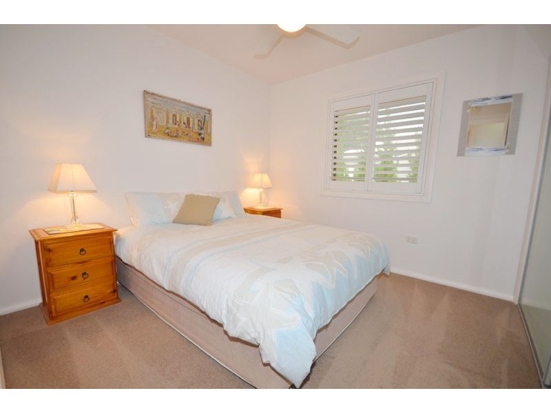 2/7 Ocean Street, North Avoca NSW 2260