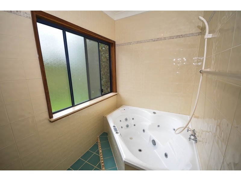 173  The Round Drive, Avoca Beach NSW 2251