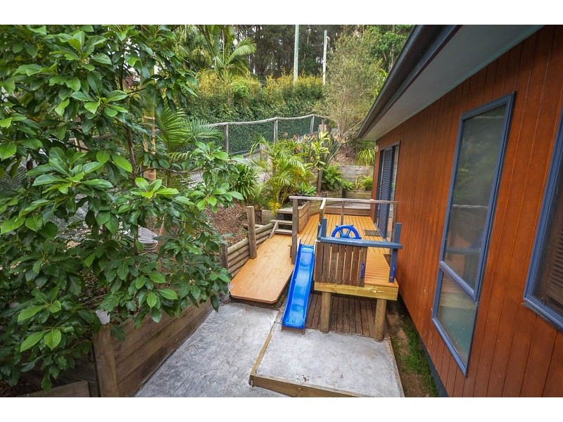 173  The Round Drive, Avoca Beach NSW 2251