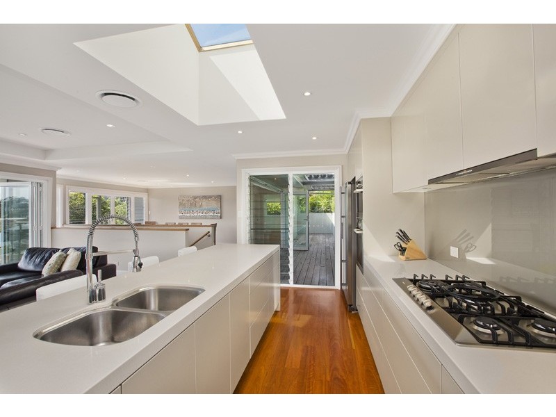 66a Avoca Drive, Avoca Beach NSW 2251