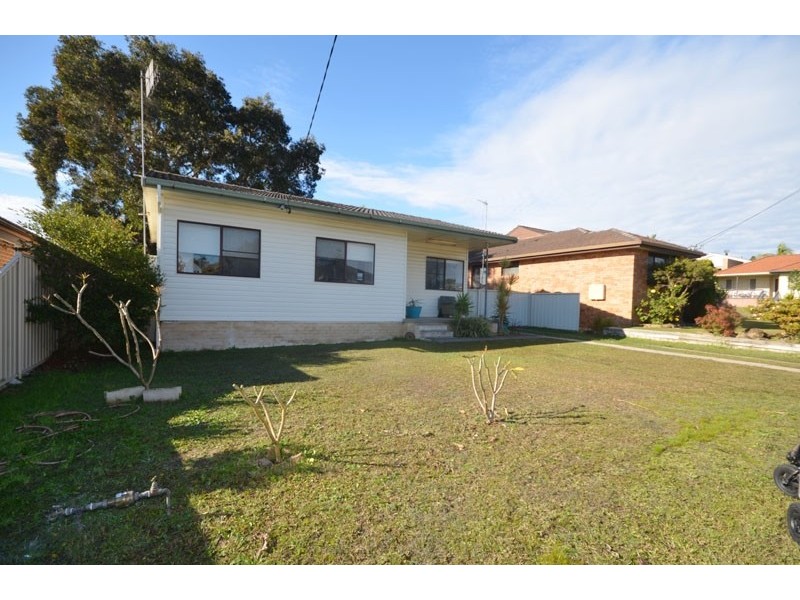 16  Bellevue Street, Shelly Beach NSW 2261