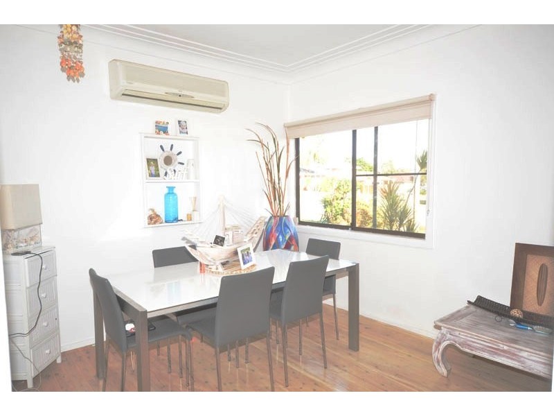 16  Bellevue Street, Shelly Beach NSW 2261