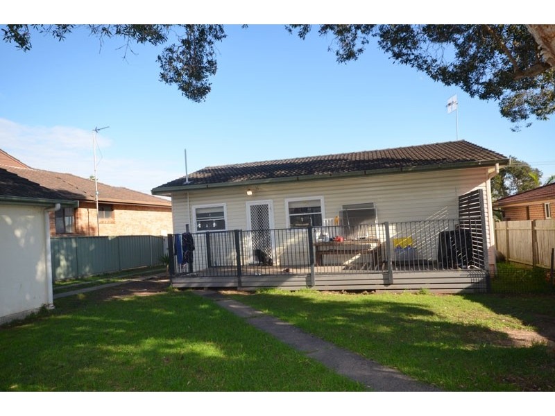 16  Bellevue Street, Shelly Beach NSW 2261