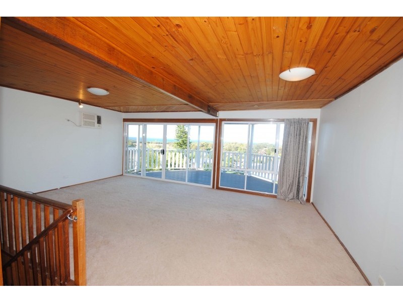 21 Braemar Drive, Wamberal NSW 2260