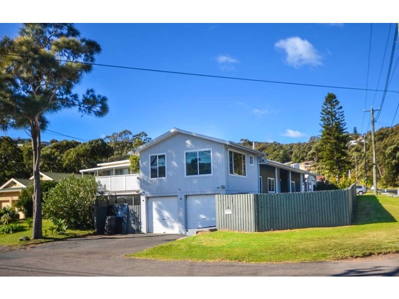 16 Segura St, Copacabana NSW 2251