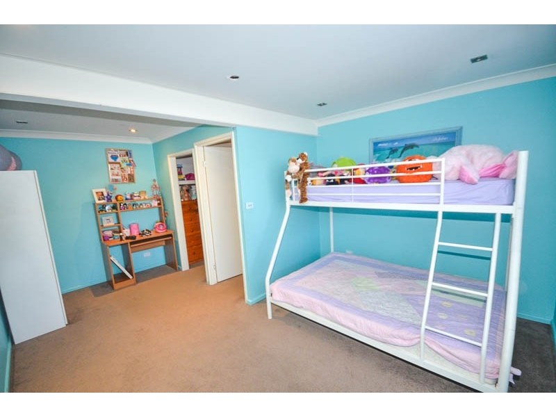 16 Segura St, Copacabana NSW 2251
