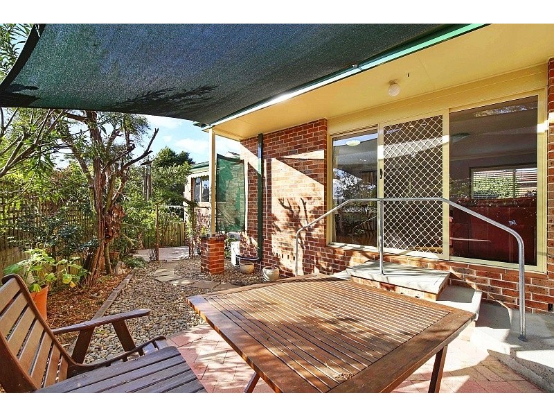 1b Hopkin Pl, Saratoga NSW 2251