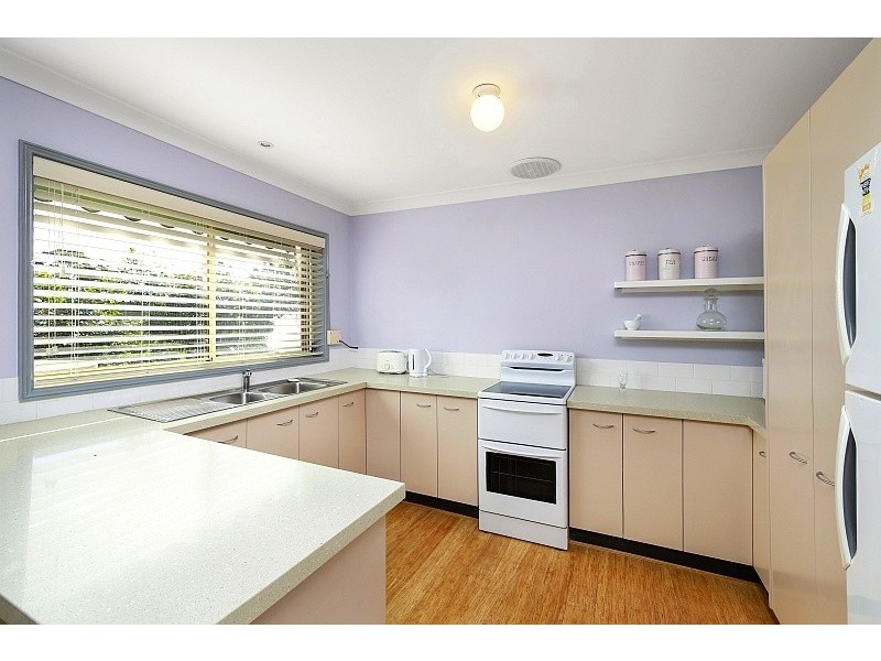 1b Hopkin Pl, Saratoga NSW 2251