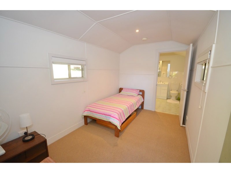 37 Ascot Ave, Avoca Beach NSW 2251