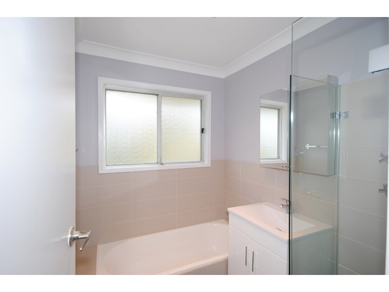 90 Del Rio Drive, Copacabana NSW 2251