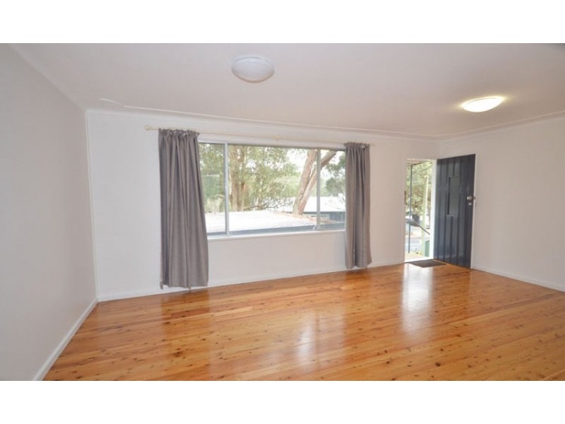 90  The Round Drive, Avoca Beach NSW 2251