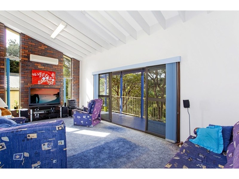 137 Del Mar Dr, Copacabana NSW 2251