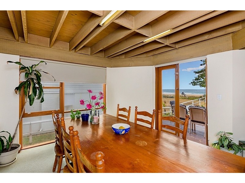 135 Avoca Drive, Avoca Beach NSW 2251