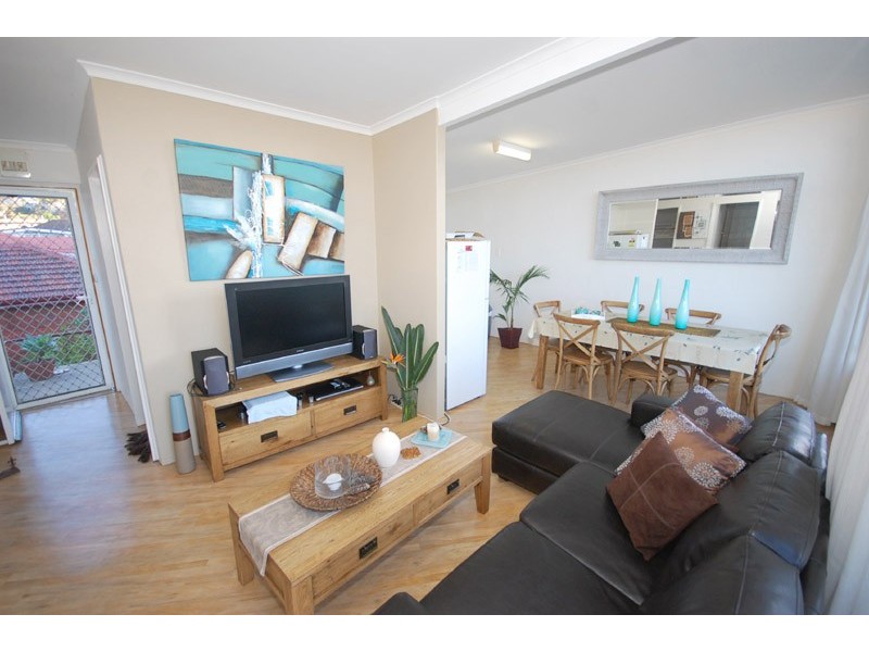 5/145 Avoca Dr, Avoca Beach NSW 2251