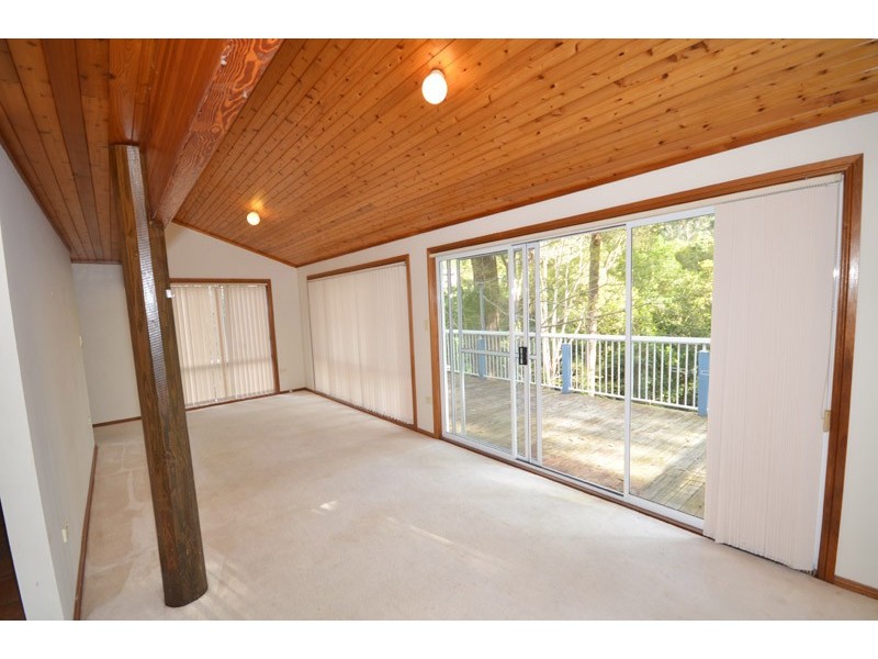 25 Rengbari Place, Avoca Beach NSW 2251