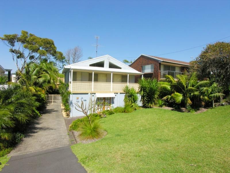 North Avoca NSW 2260