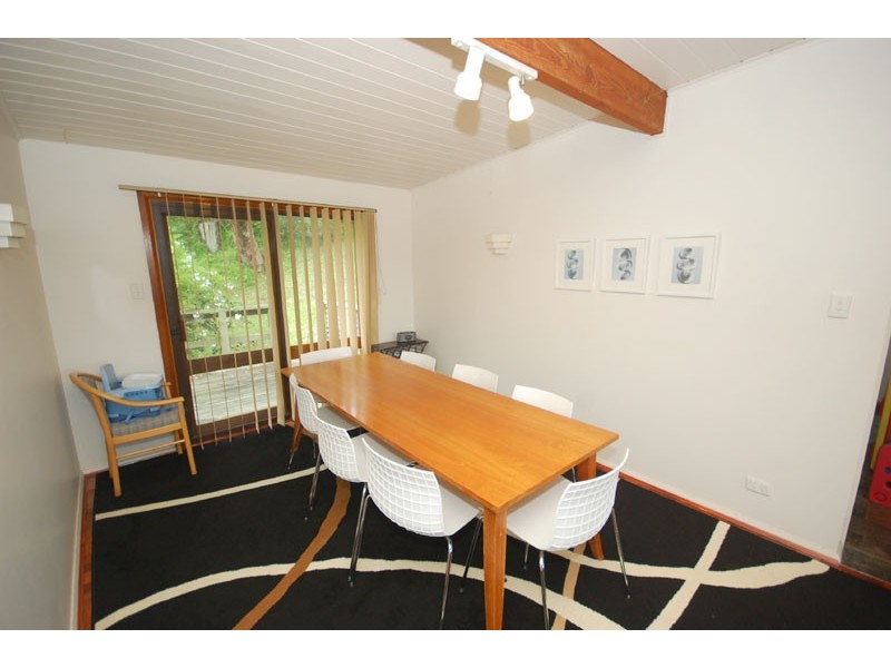 2/131 Copacabana Drive, Copacabana NSW 2251