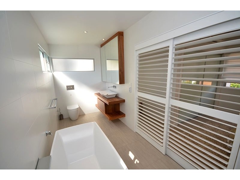 2/106 Avoca Drive, Avoca Beach NSW 2251