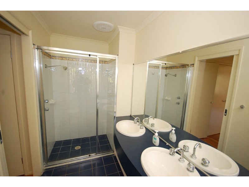 297a The Round Drive, Avoca Beach NSW 2251