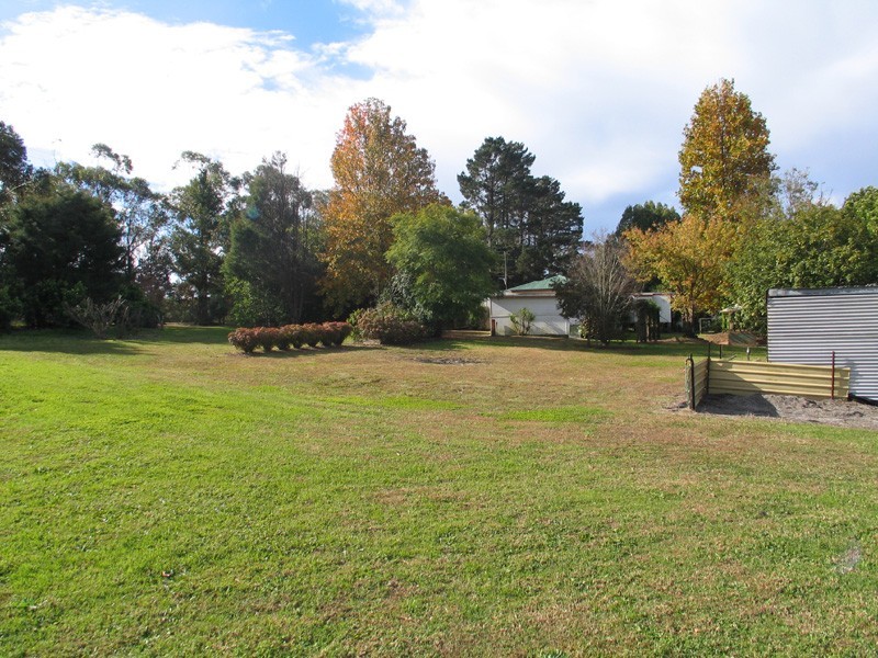 Central Mangrove NSW 2250