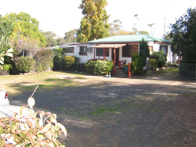 Central Mangrove NSW 2250