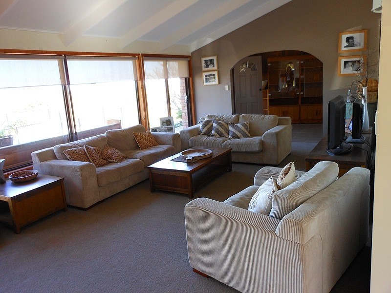 8 Goldsmith Road, Somersby NSW 2250