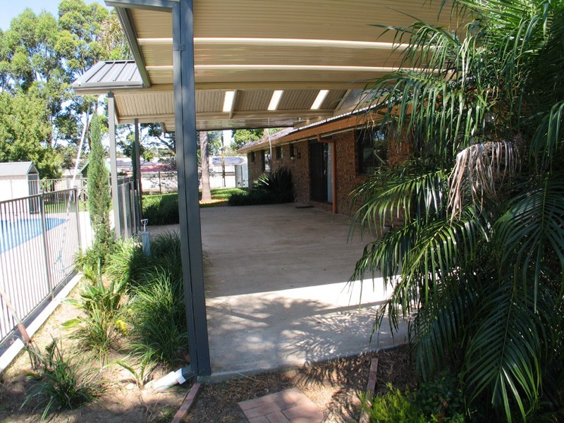 Mangrove Mountain NSW 2250