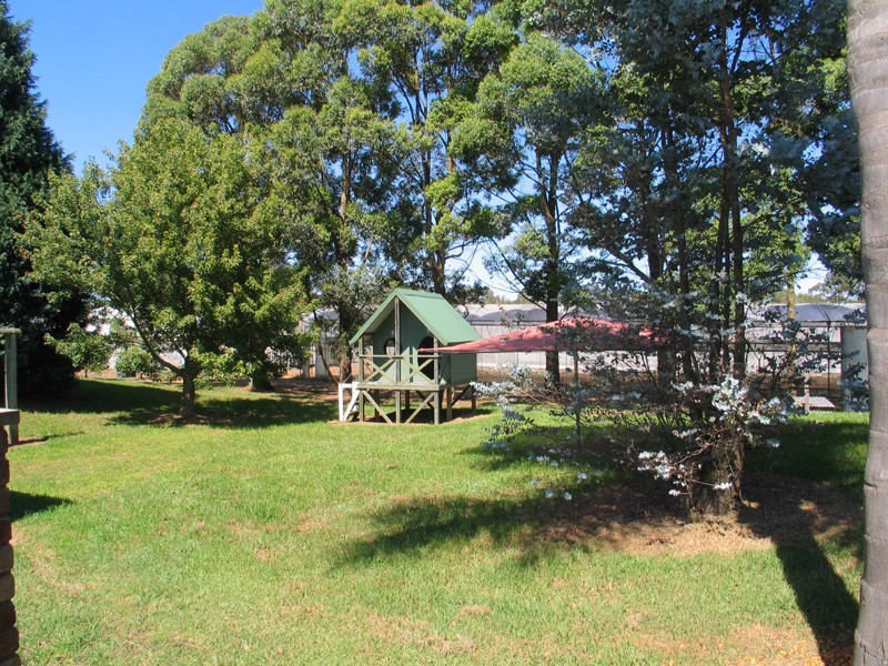 Mangrove Mountain NSW 2250