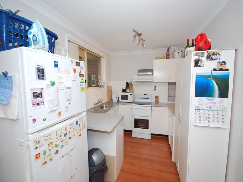 2/1 Truscott Ave, Kariong NSW 2250