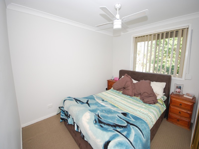 2/1 Truscott Ave, Kariong NSW 2250