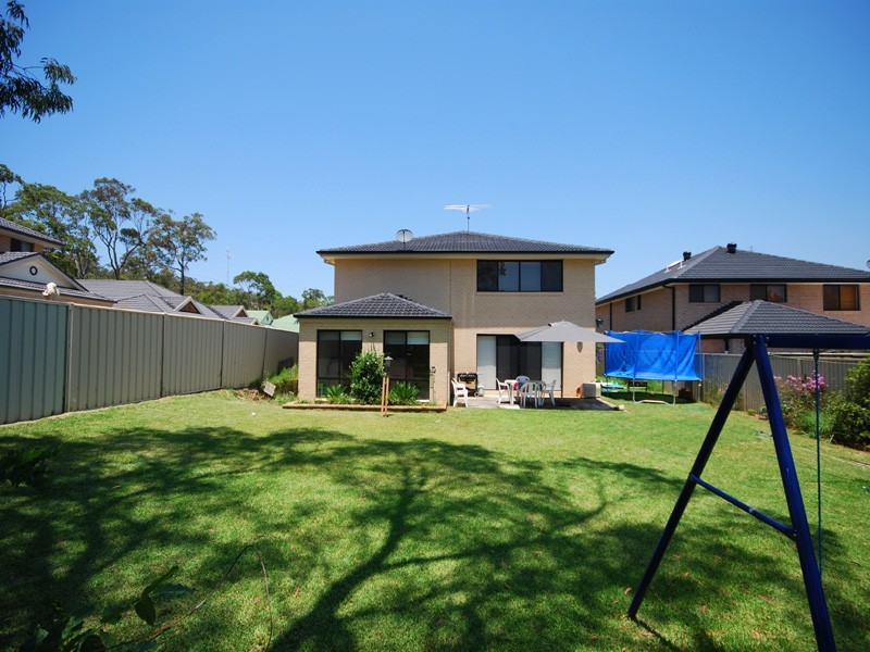 9 Geoffrey Jospeh Cl, Kariong NSW 2250